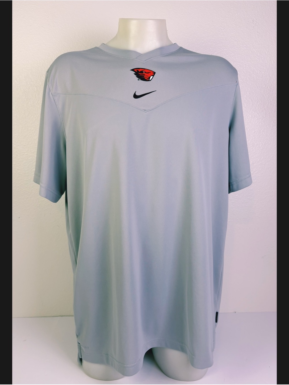 Nike Oregon State Beavers On Field Dri-FIT
Shirt Men 2XLT XXL Tall Gray